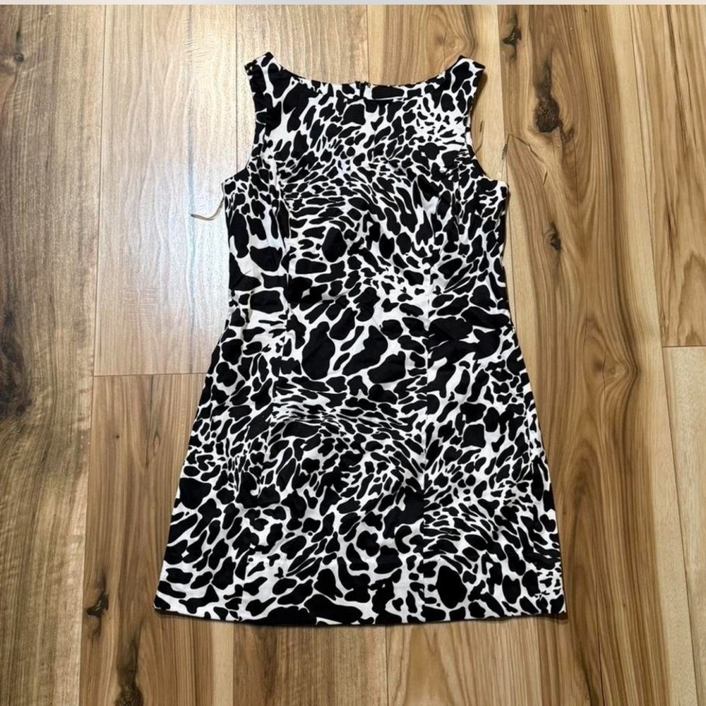 Peter Nygard Black and White Patterned Mini Dress